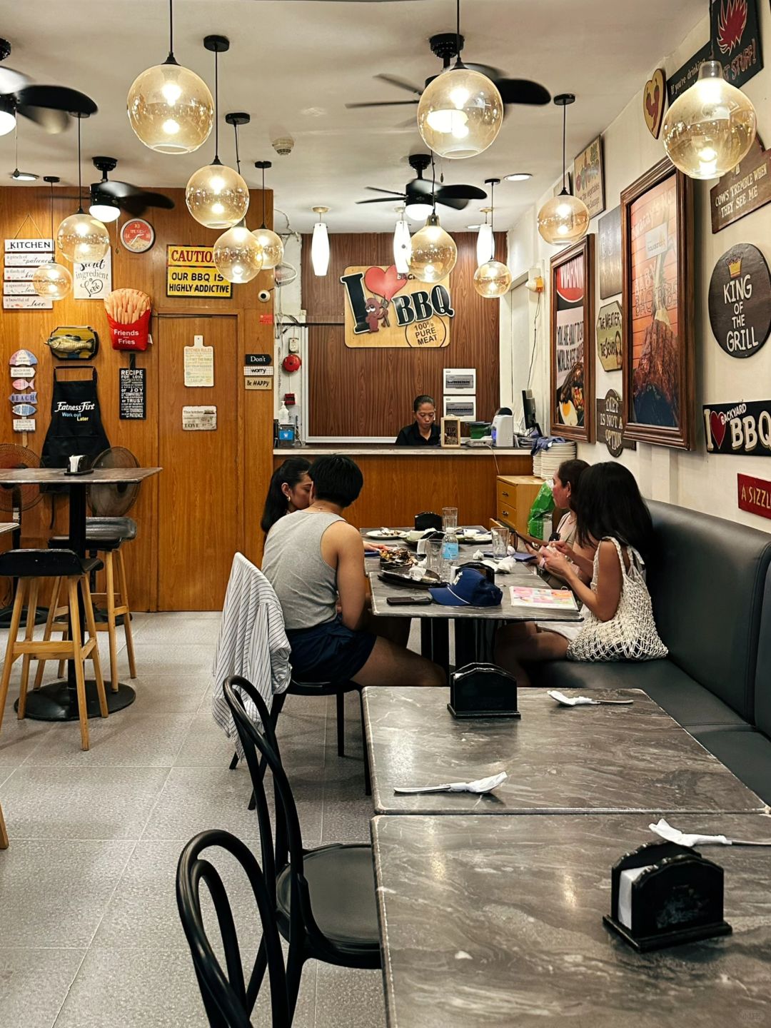 Boracay-Boracay S2dmall I Love Backyard BBQ Restaurant?, recommended seafood platter