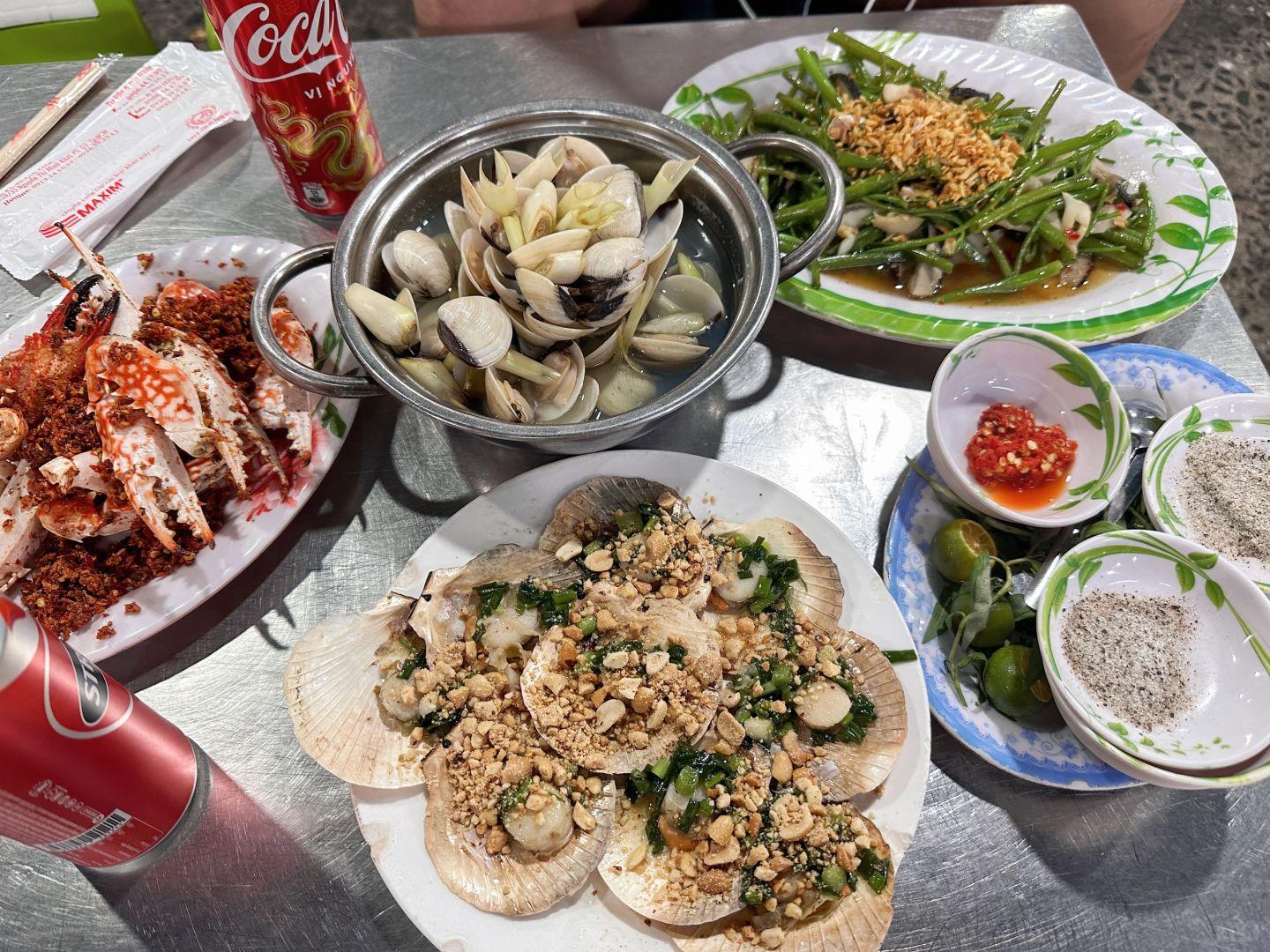 Ho Chi Minh-Ho Chi Minh City Ốc Oanh Restaurant?, this seafood restaurant is best not to come