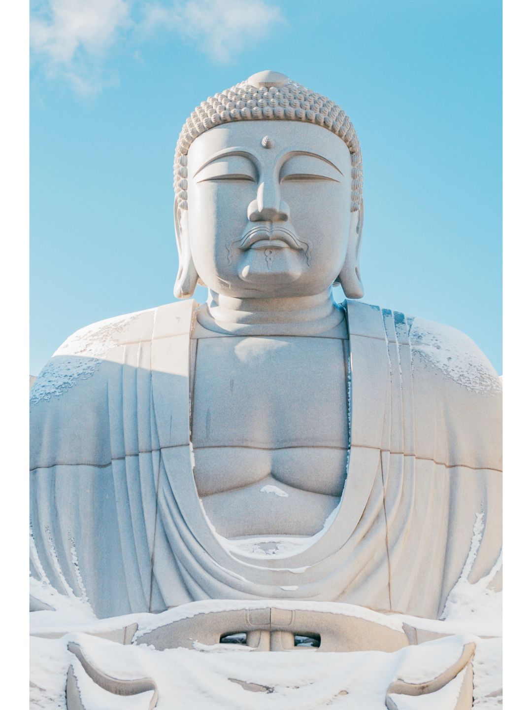 Sapporo/Hokkaido-The Great Buddha of Sapporo(头大仏), whose body is hidden under a man-made hill