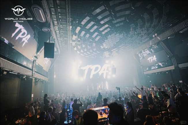 Pattaya-World house, the most powerful nightclub in Pattaya, introduce friends of the opposite sex
