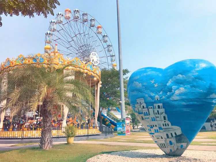 Hua Hin-Hua Hin Santorini Paradise, the Greek Orient, a great place to spend your leisure time