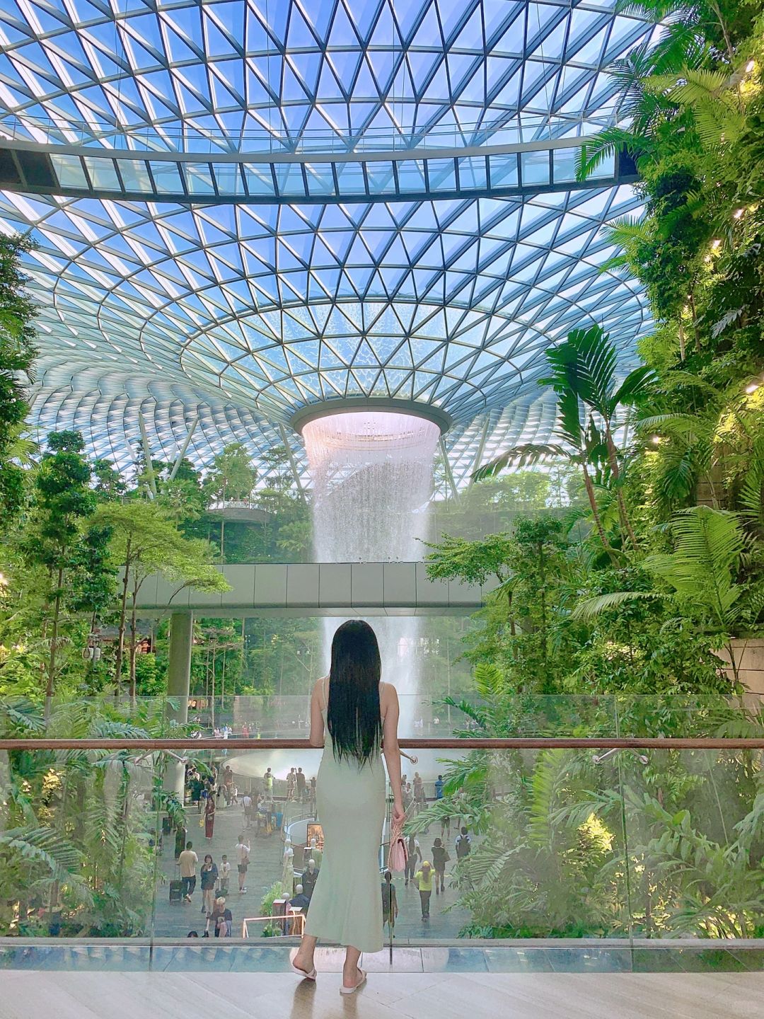 Singapore-9 super beautiful check-in spots in Singapore?‍♀️. Sentosa Beach, Universal Studios, Water LV