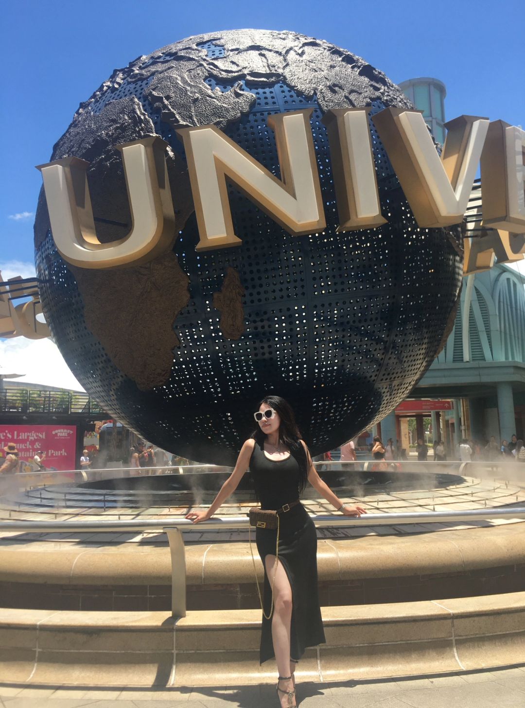 Singapore-9 super beautiful check-in spots in Singapore?‍♀️. Sentosa Beach, Universal Studios, Water LV