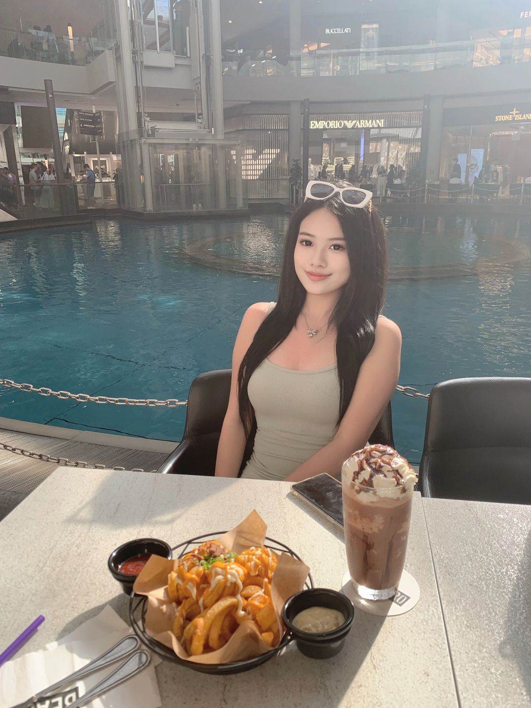 Singapore-9 super beautiful check-in spots in Singapore?‍♀️. Sentosa Beach, Universal Studios, Water LV