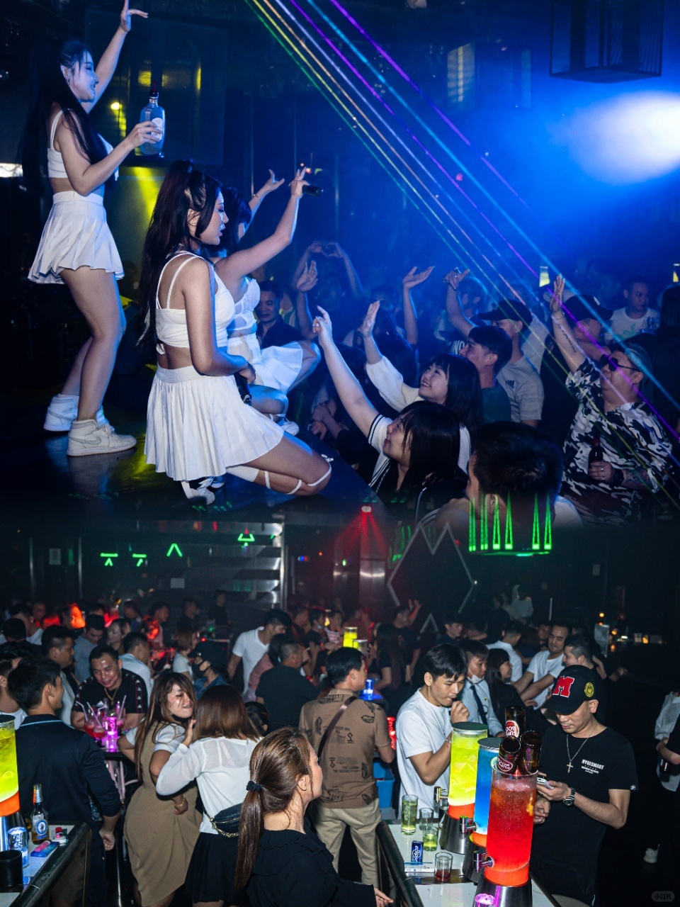 Macao-Macau nightlife ✨ starts from Crystal Box morning whiskey dance floor bar ?