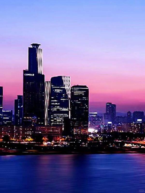 Seoul-Conrad Hotel in Yeongdeungpo-gu, Seoul, a perfect blend of luxury and beauty