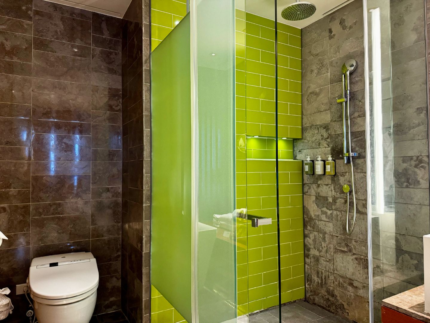 Taiwan-W Hotel Taipei is located in the most prosperous location of Xinyi District, Taipei
