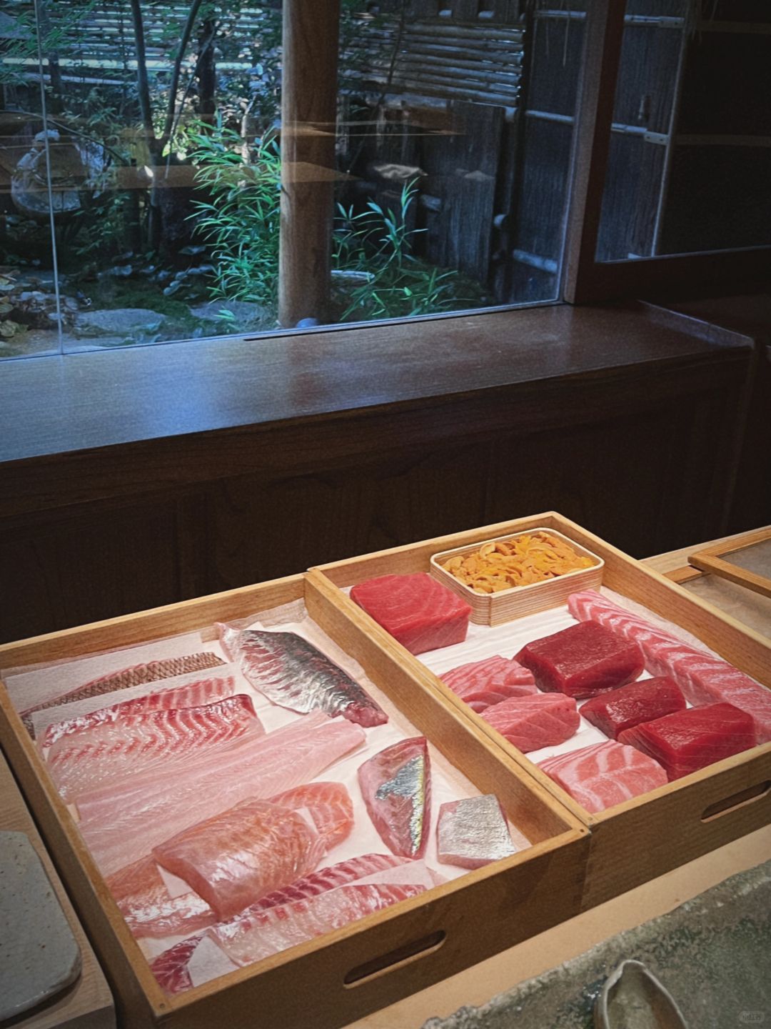 Osaka-Osaka Sushi Uchiyama restaurant?, the first time I ate omakase was with a female chef