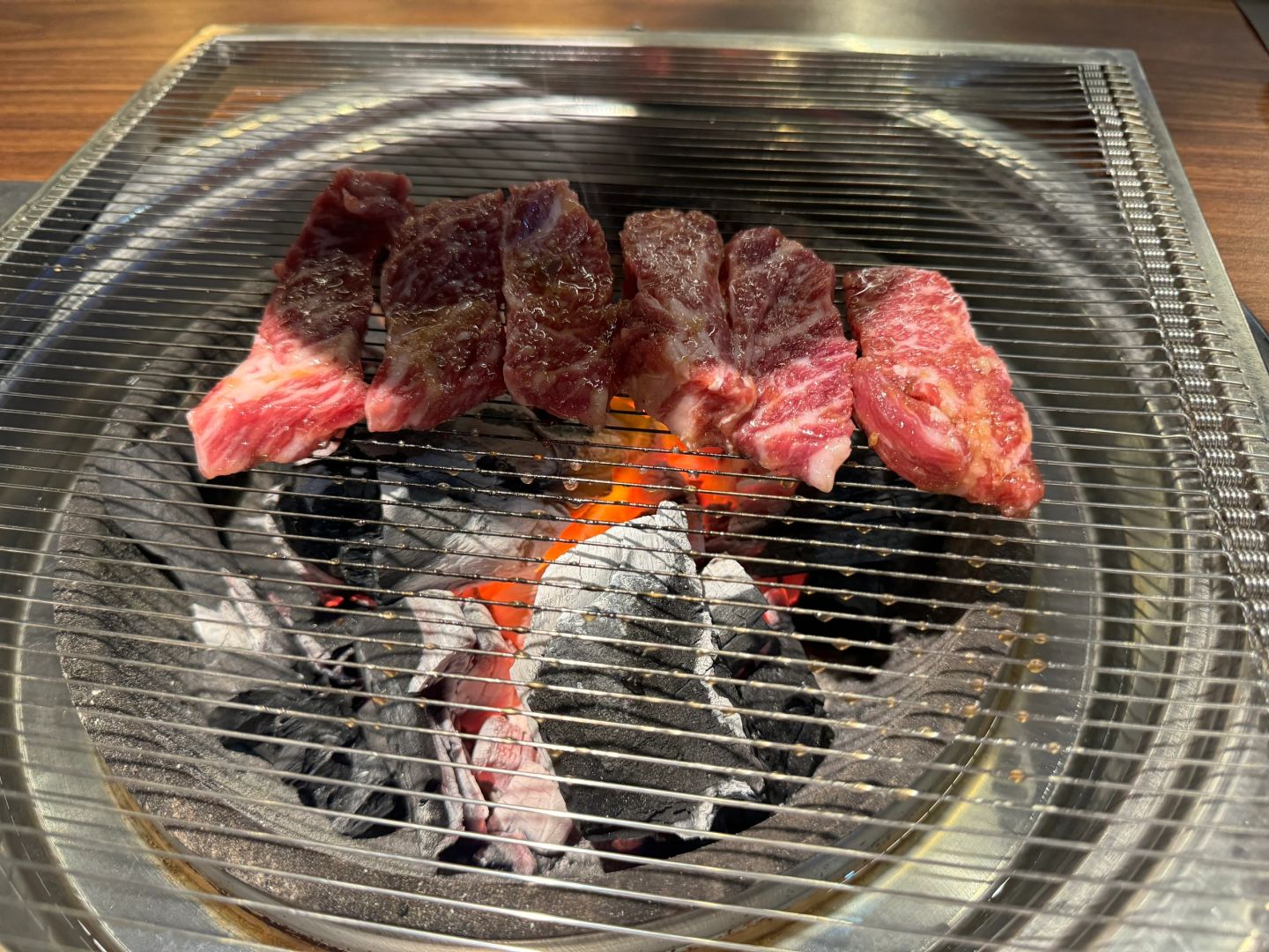 Cebu-Cebu Lapu Kaya Korean BBQ?, the waiter helped with the barbecue and was very nice