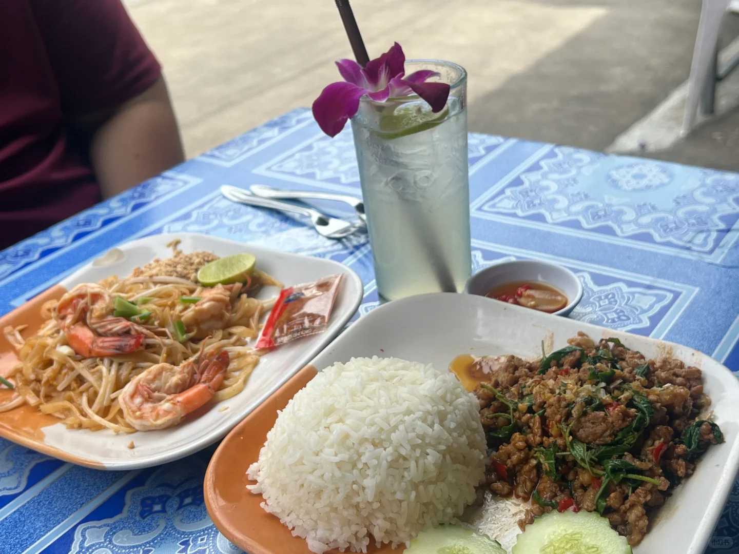 Krabi-Family Thai Food And Seafood❤️, recommended curry crab and fried fish papaya salad
