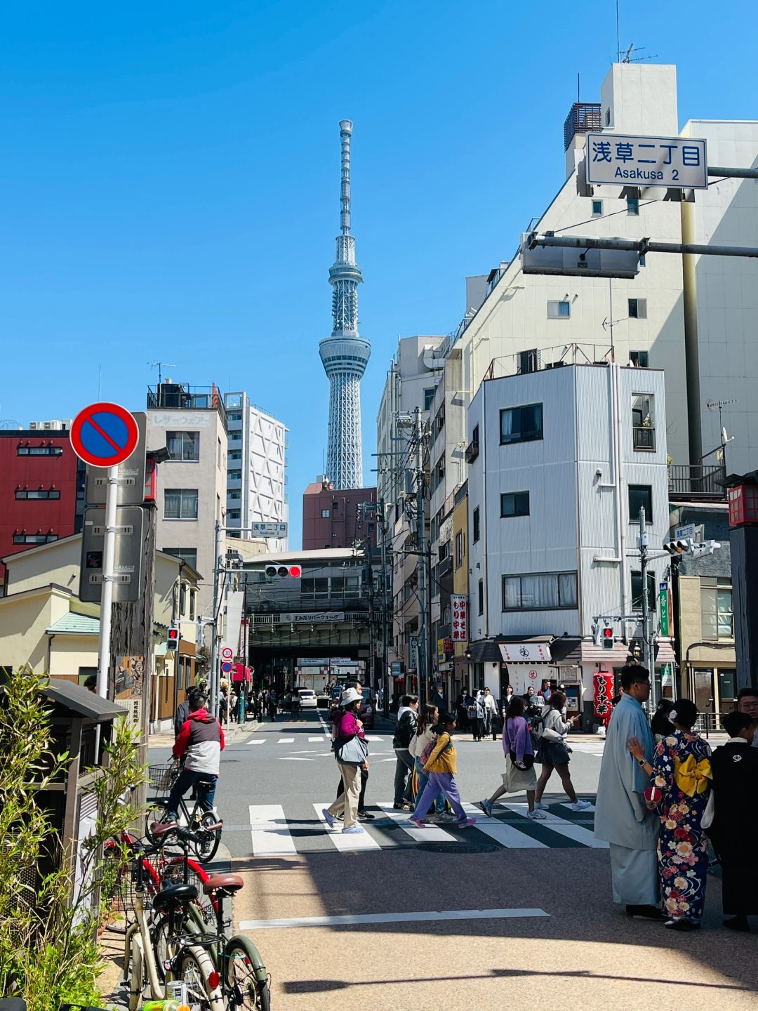Tokyo-Recommended Tokyo walking tour routes: Sensoji Temple, Tokyo Skytree, Ginza and Shibuya.