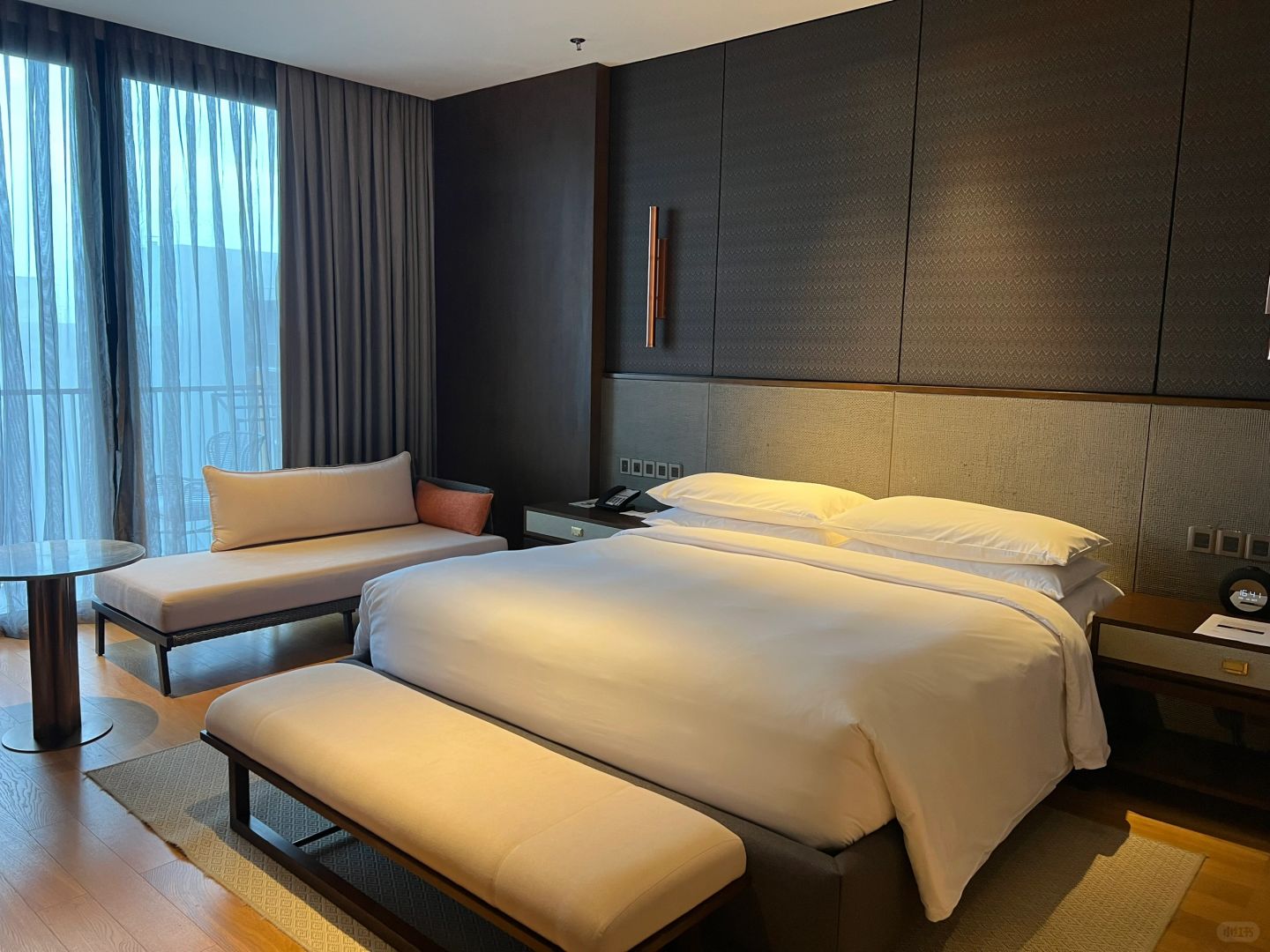 Cebu-Sheraton Cebu Resort, swimming pool, beach, sea breeze, coconut trees are all available