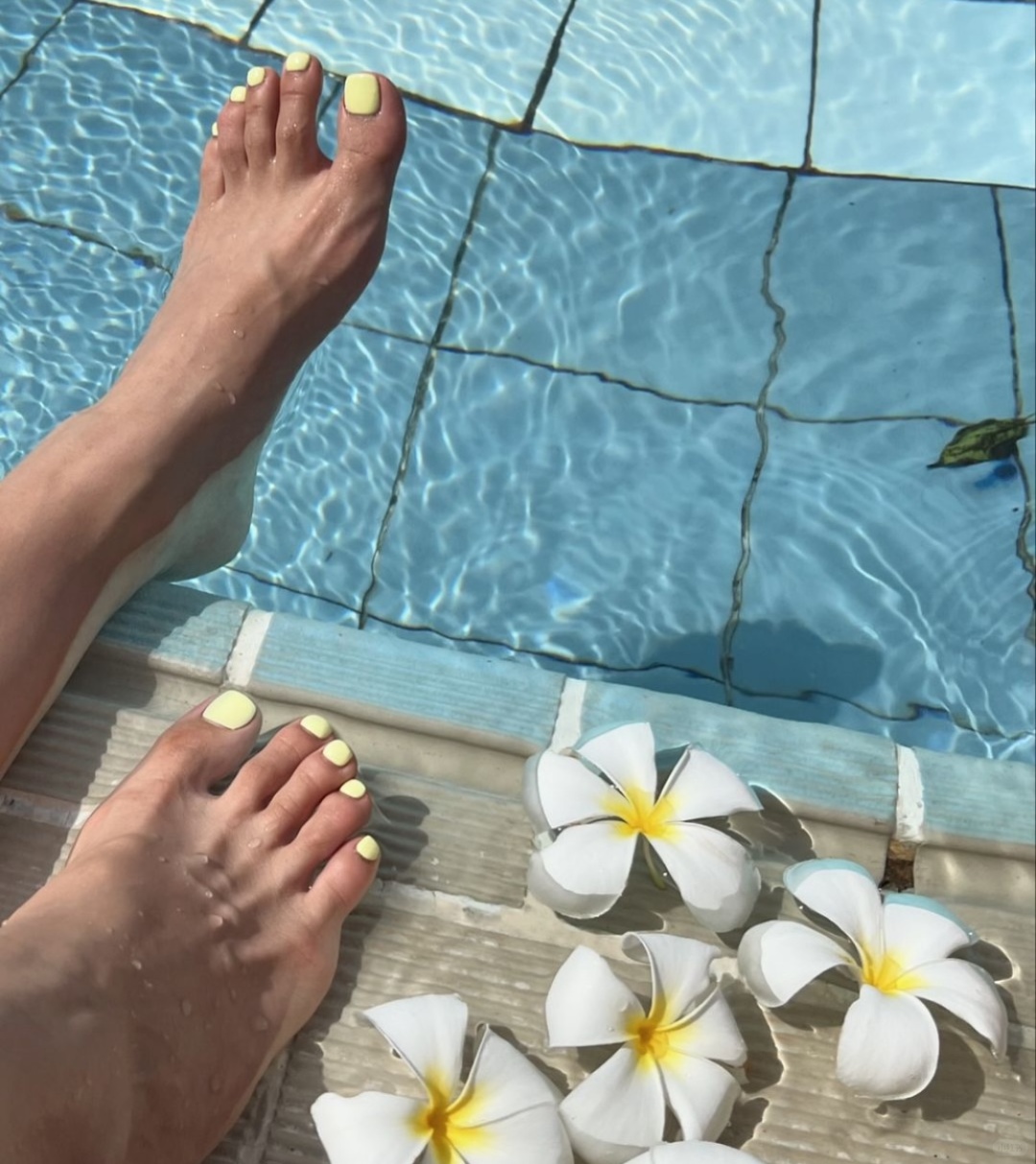 Bali-Bali is beautiful?, it's easy to lose yourself and enjoy such a quiet travel life
