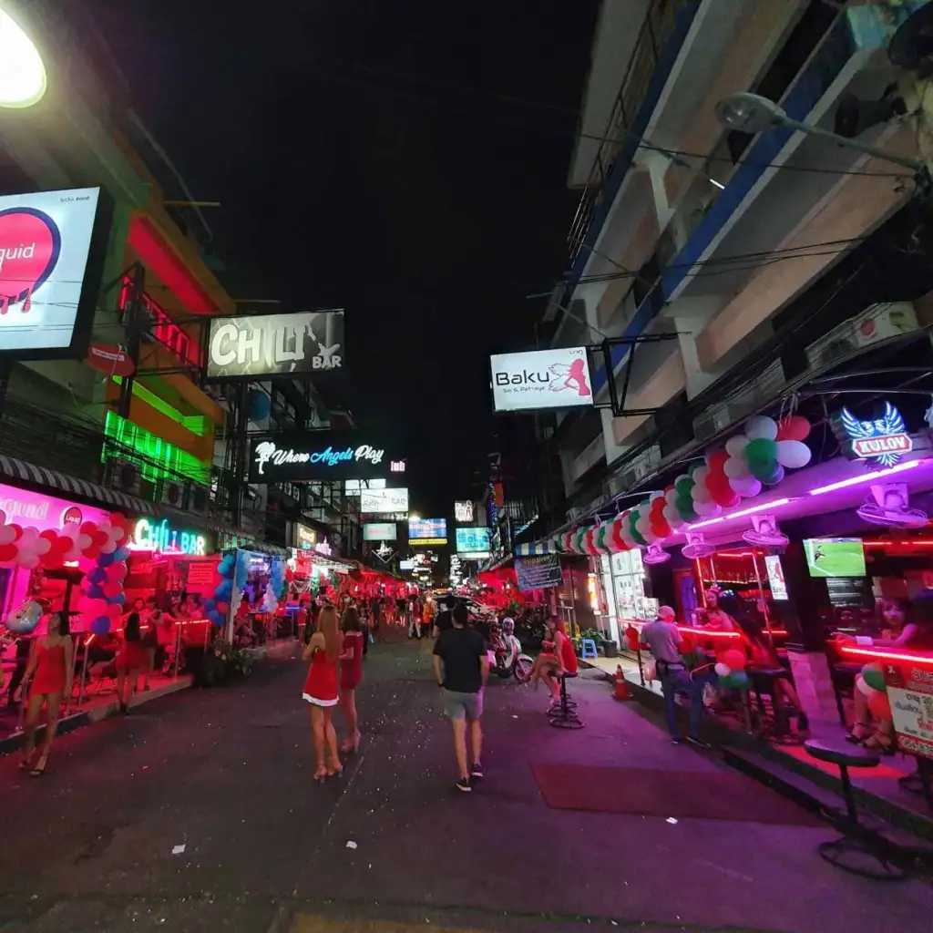 Pattaya-An Introductory Guide to Pattaya Nightlife and Red Light District in Bangkok, Thailand 2024