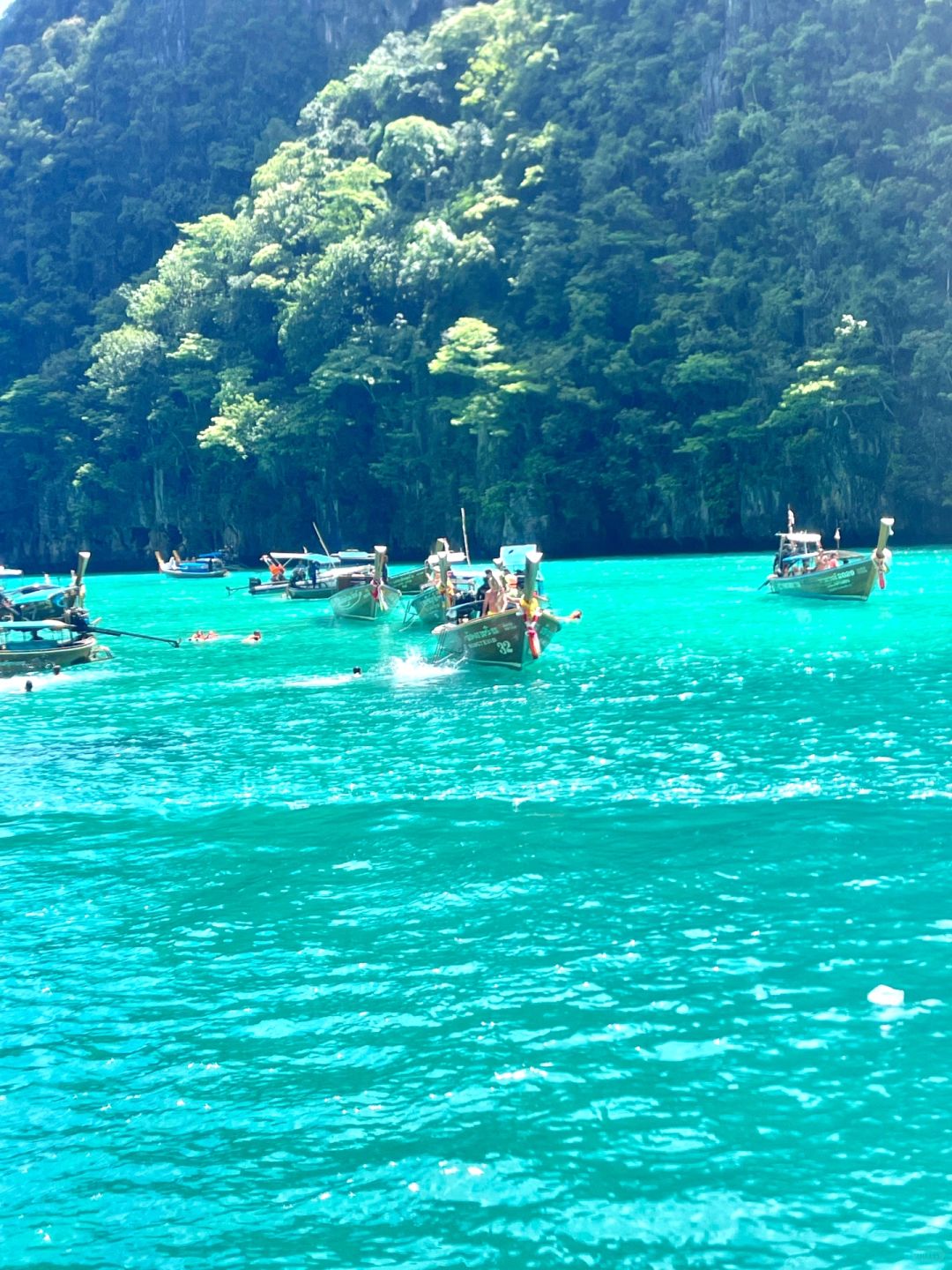 Phuket-Phuket's never-ending summer?️: recommended attractions and restaurants