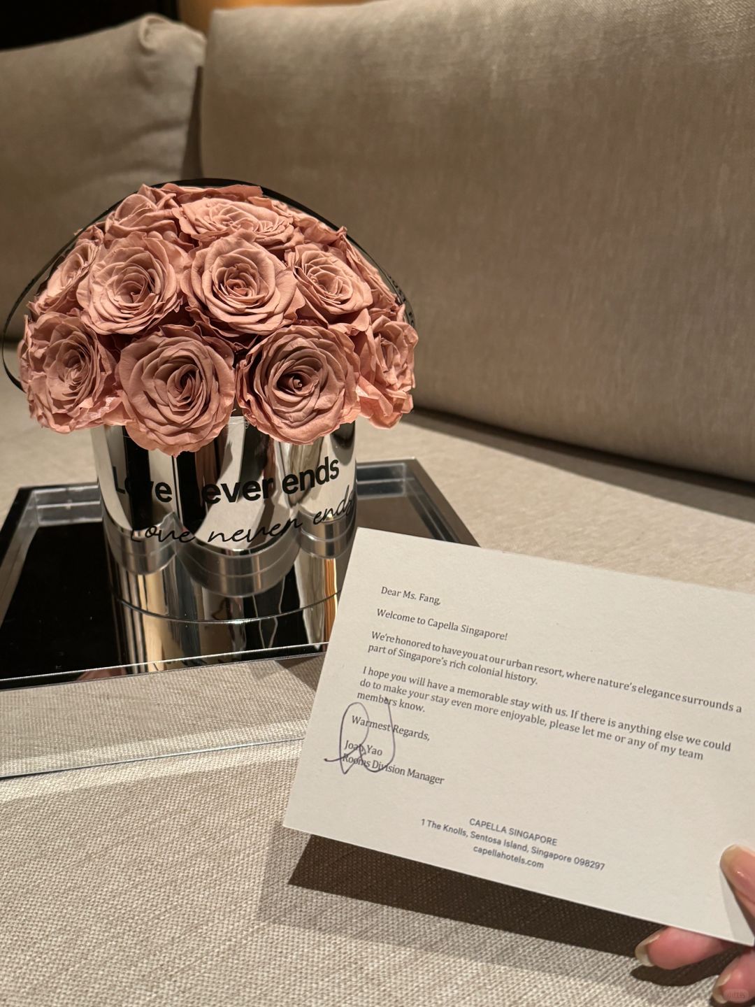 Singapore-Traveling to Singapore and staying in a one-bedroom villa at Capella Hotel, a 24-year-old girl's birthday