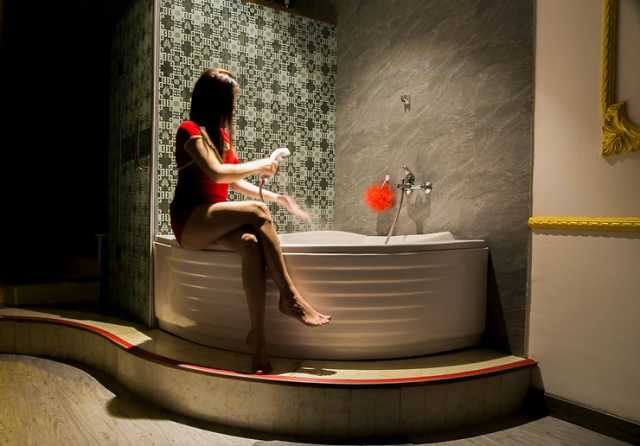 Ho Chi Minh-Dubai Massage in Ho Chi Minh, modern equipment, luxurious decoration