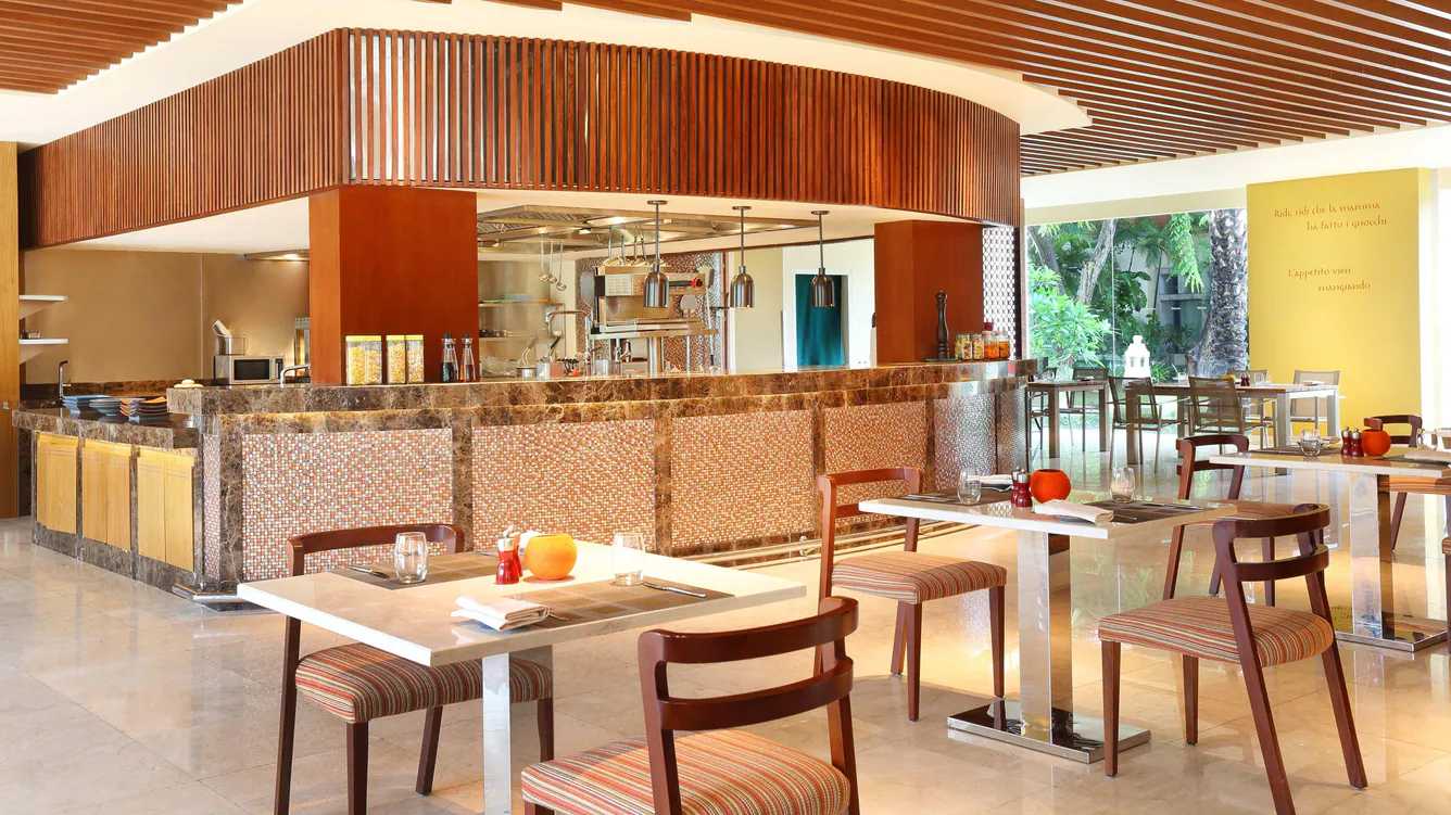 Bali-The Westin Resort Nusa Dua, Bali, Italian cuisine in a warm and welcoming environment