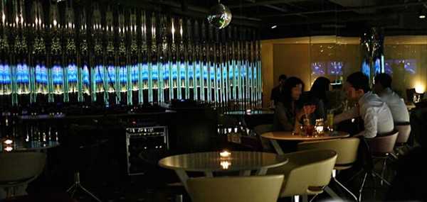 Busan/Jeju-Nightlife in the red light district of Seoul, South Korea, top 10 nightclubs for dancing