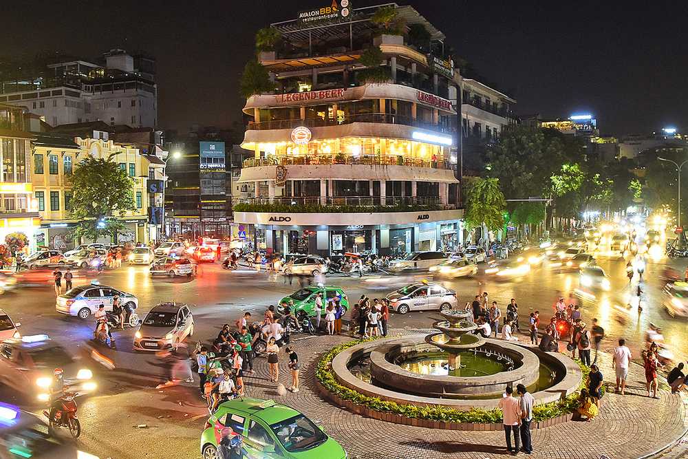 Hanoi-Best places to travel and live in Hanoi, explore Hanoi's city night scene