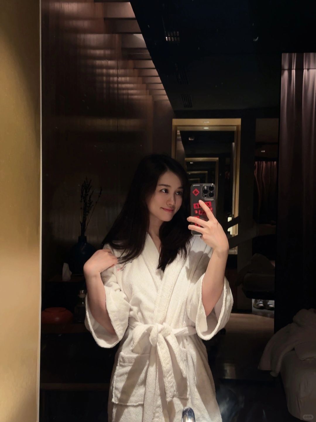 Jakarta-Four Seasons Spa on the 8th floor of Swiss Hotel Jakarta, experience Ritz-Carlton, Kempinski