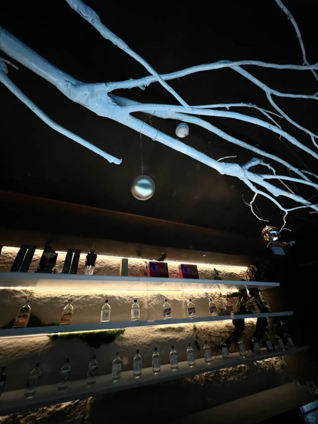 Hanoi-Enjoy a carefully crafted cocktail at USE BAR, Hanoi's most sophisticated bar