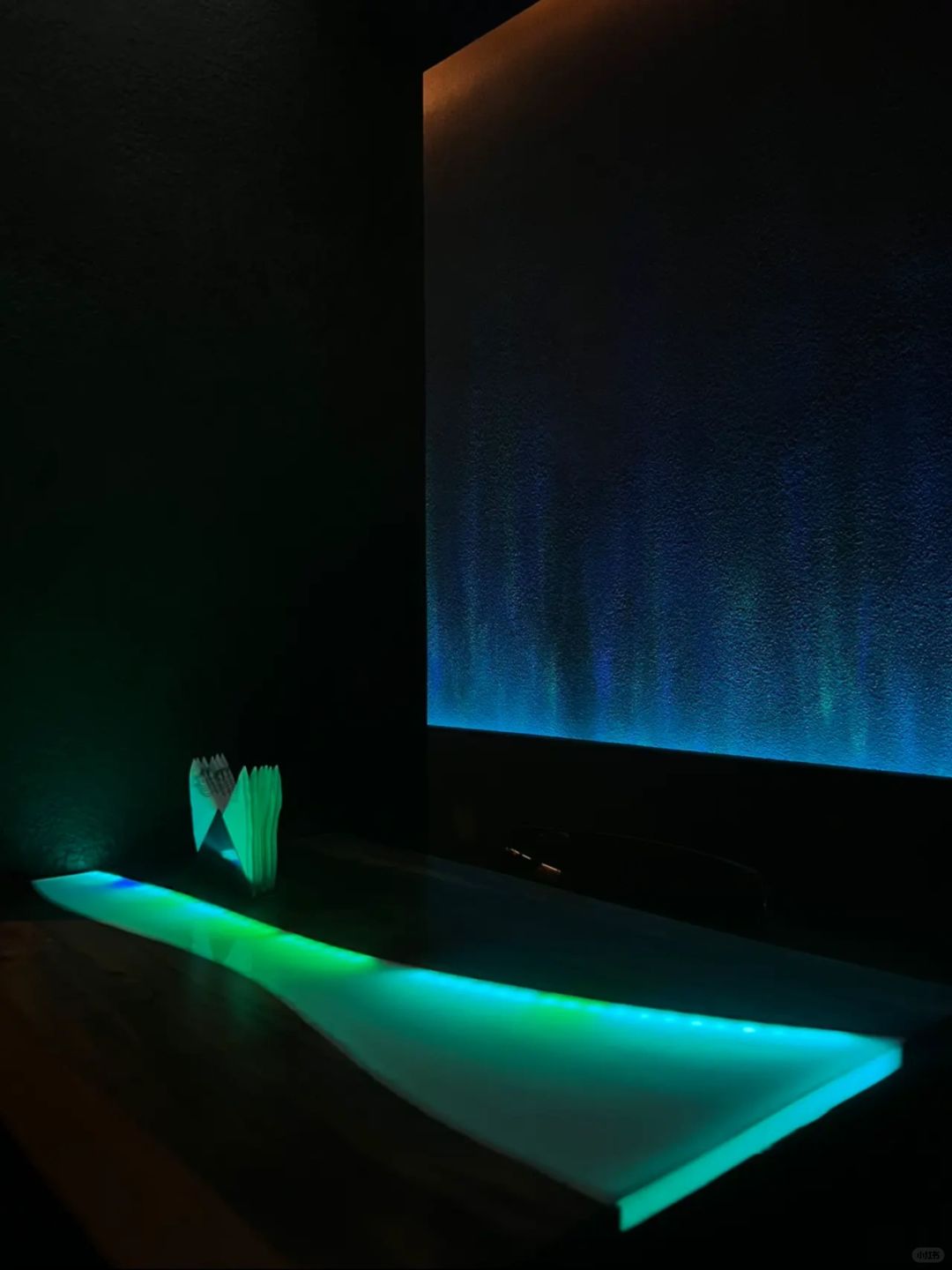 Hanoi-Enjoy a carefully crafted cocktail at USE BAR, Hanoi's most sophisticated bar