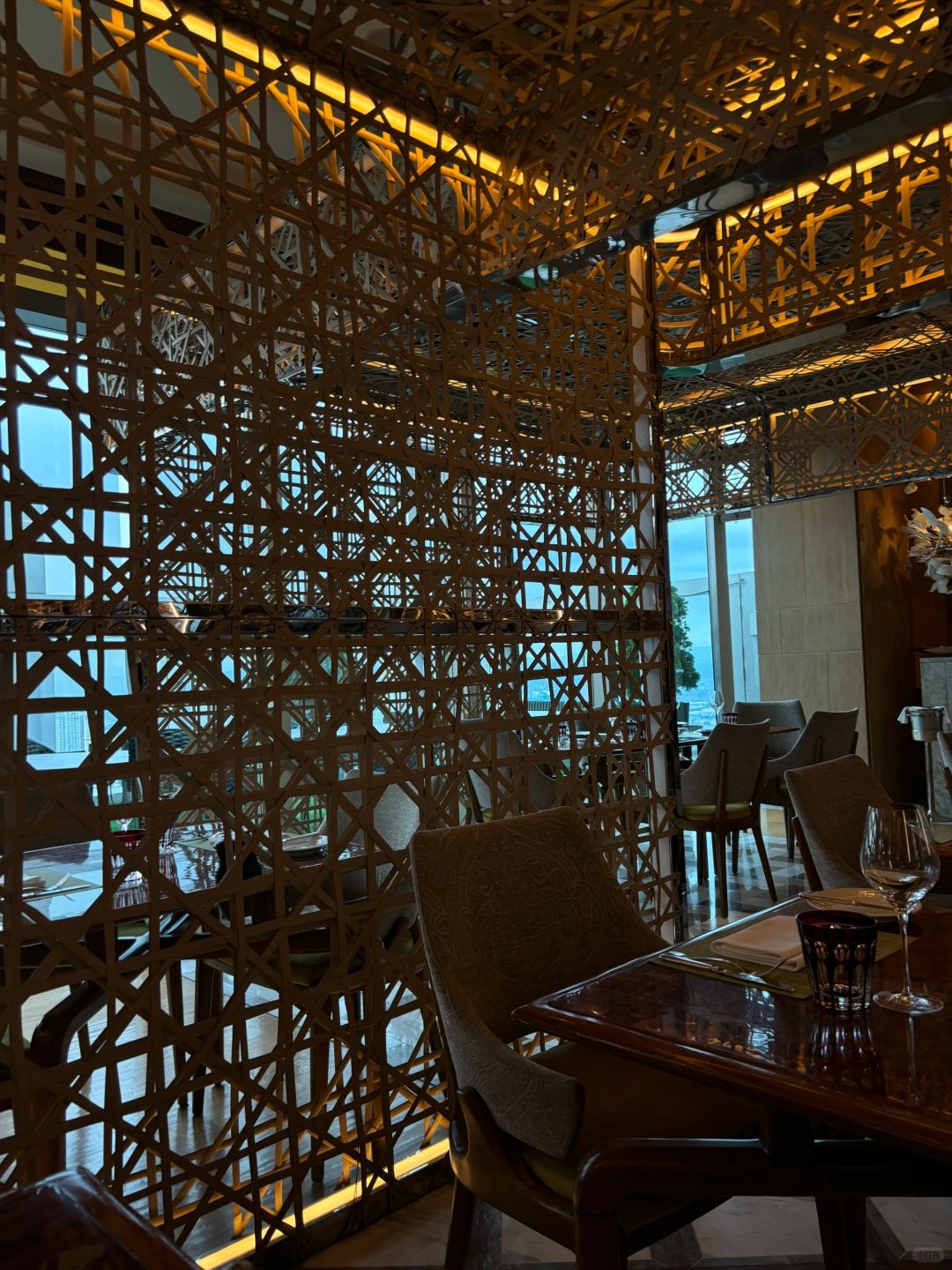 Manila/Luzon-Conrad Hotel Executive Suite, Grand Hyatt Hotel Restaurant Dinner Experience