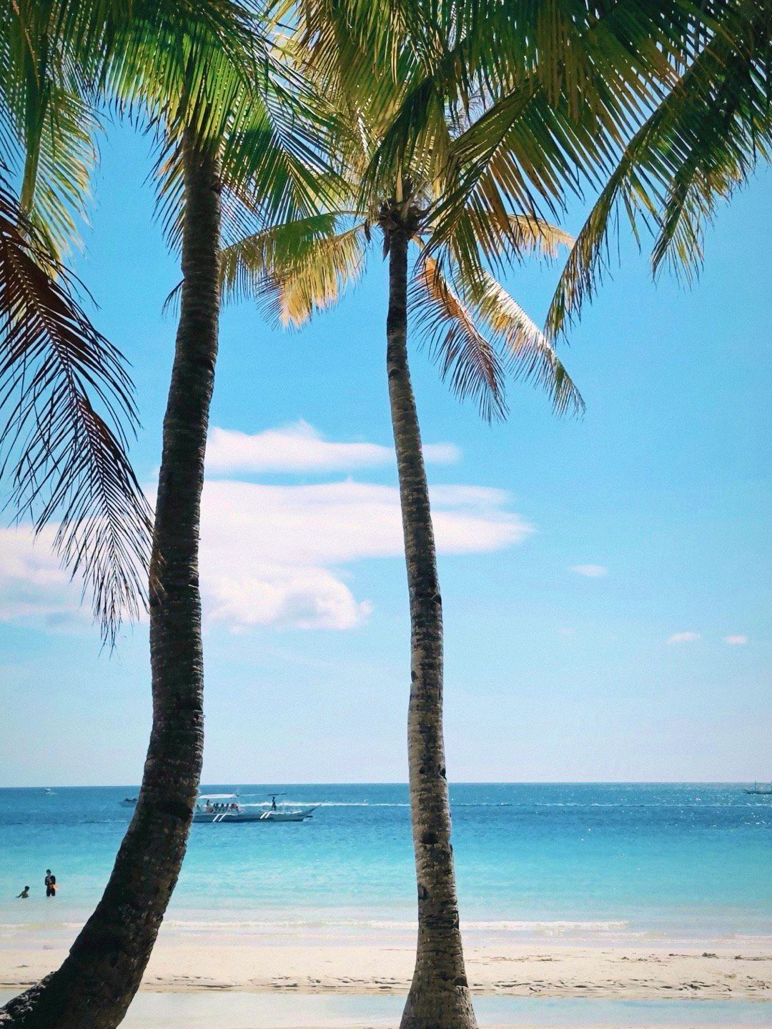 Boracay-Boracay, where there is the finest and most beautiful white sand beach in the world