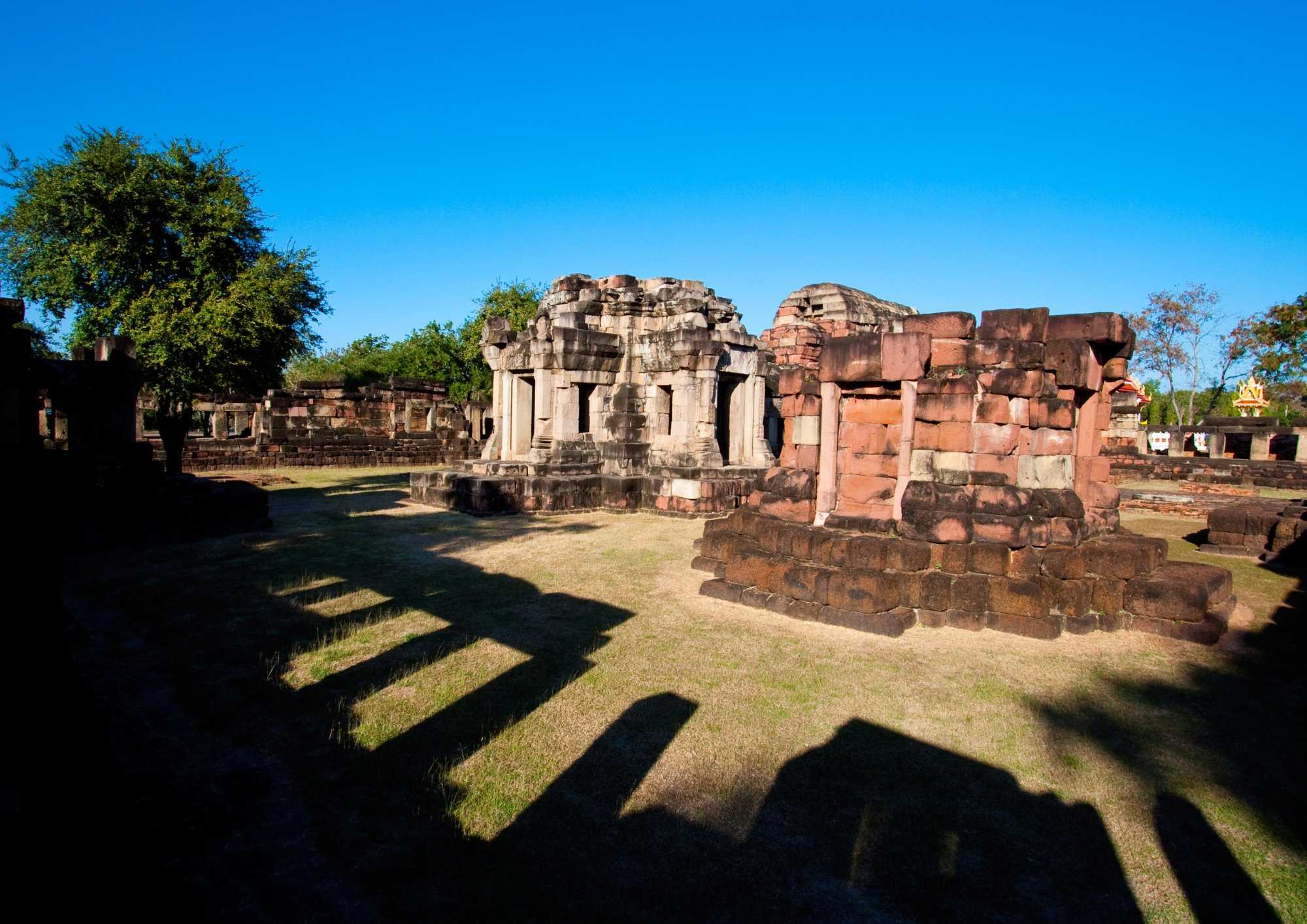 Hua Hin-Prasat Hin Phanom Wan, the fifth largest stone castle in Thailand