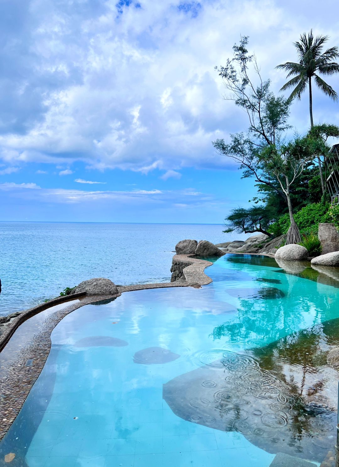 Phuket-Mom Tri's Villa Hotel??‍♀️, Kata Beach, Phuket, Ocean Wing Suite, balcony overlooking the sea