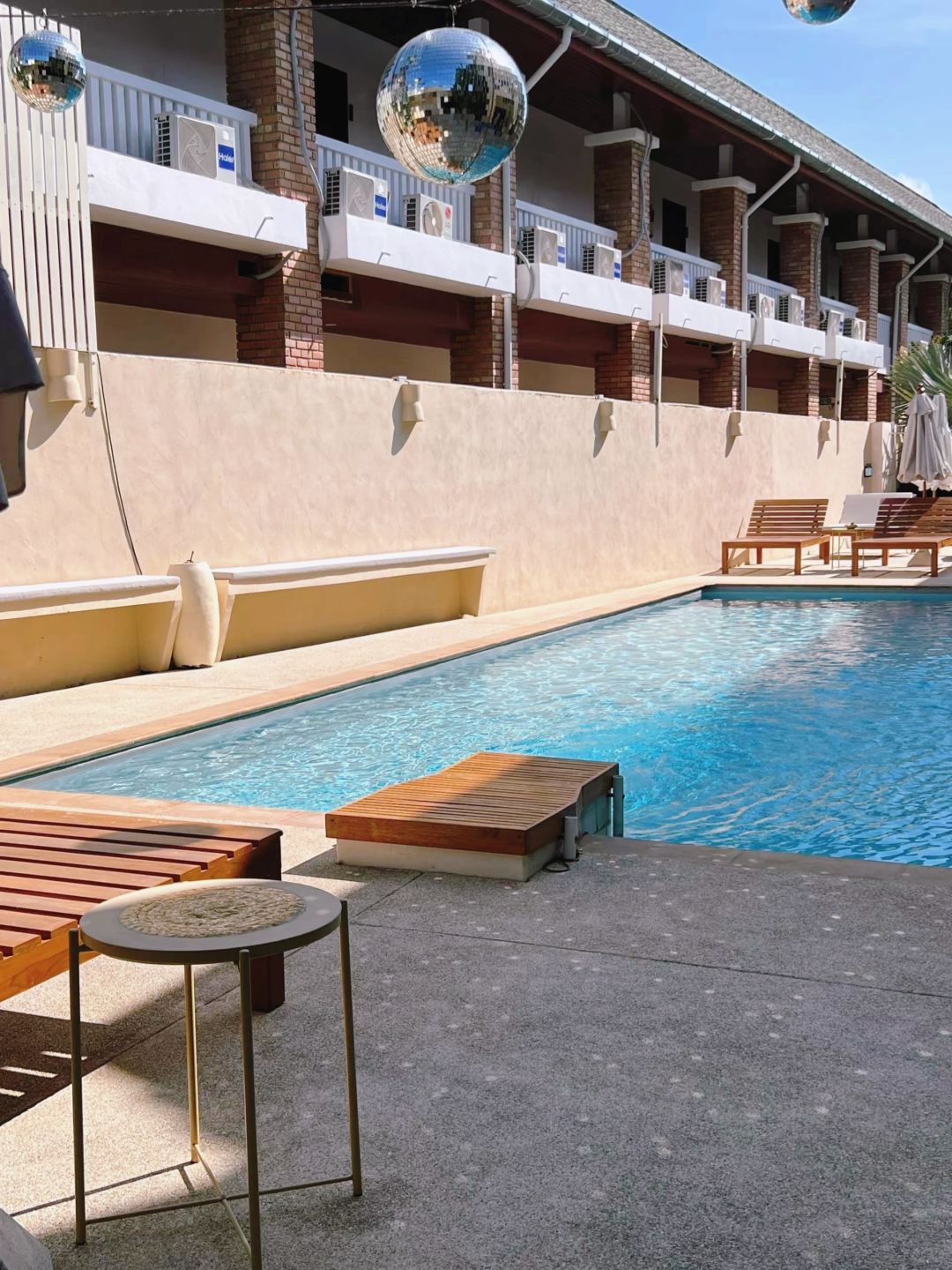 Phuket-lmpiana private hotel, seaside private pool villa room type experience drifting breakfast