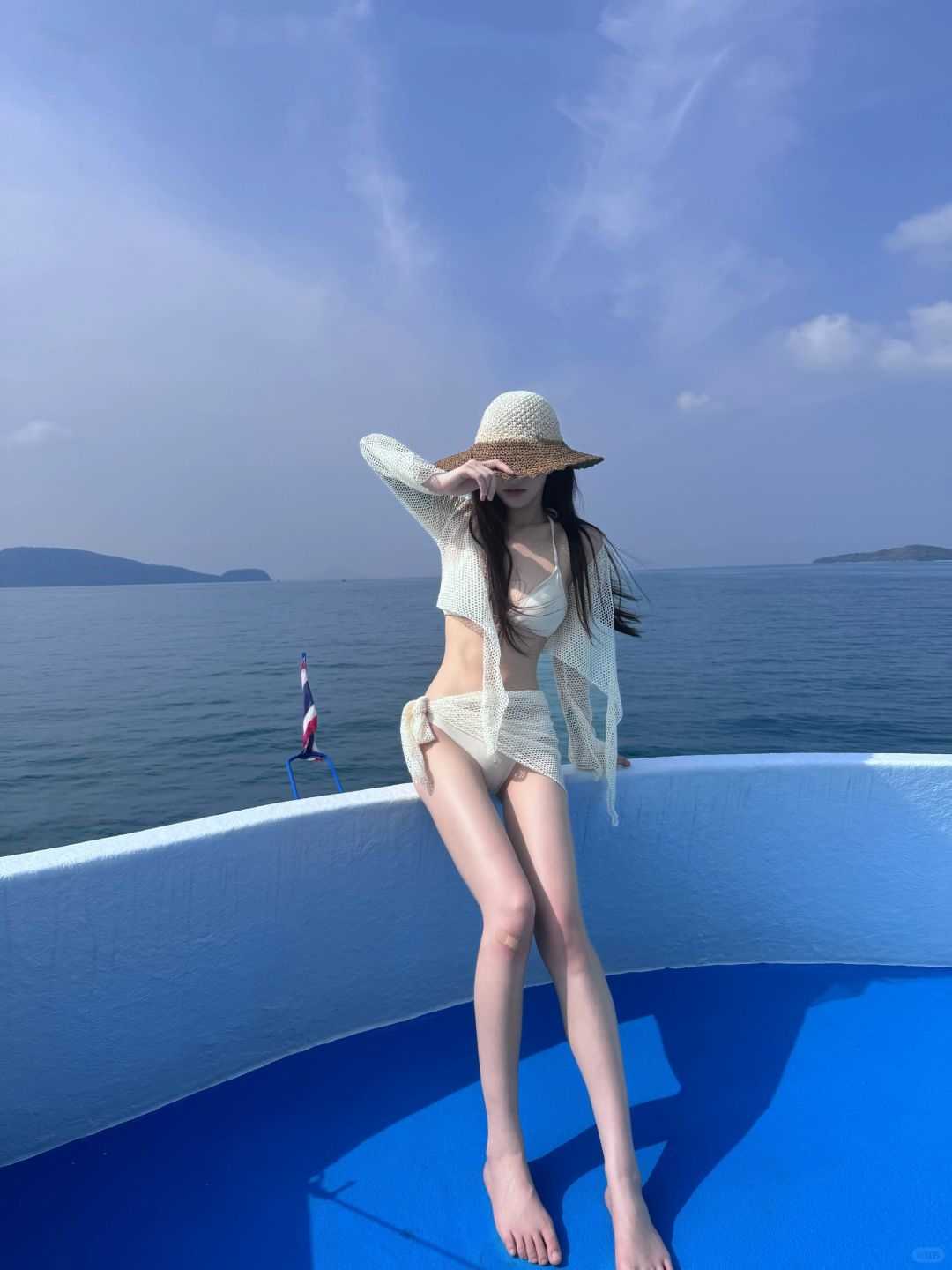 Phuket-Bikini swimwear that can only be worn when trip in Phuket?, and fishing on a yacht