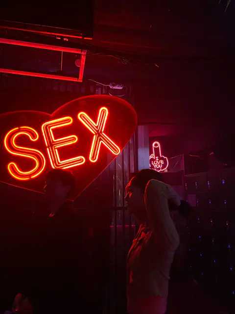 Busan/Jeju-Busan nightlife, sharing 4 nightclubs and bars, many handsome men and beautiful women