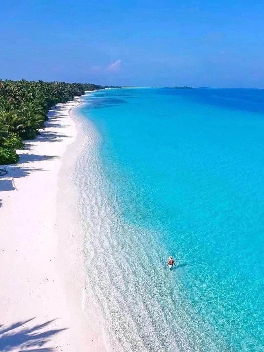 Boracay-Boracay tour guide nanny level?, sunset cruise or sunset sailing is super romantic
