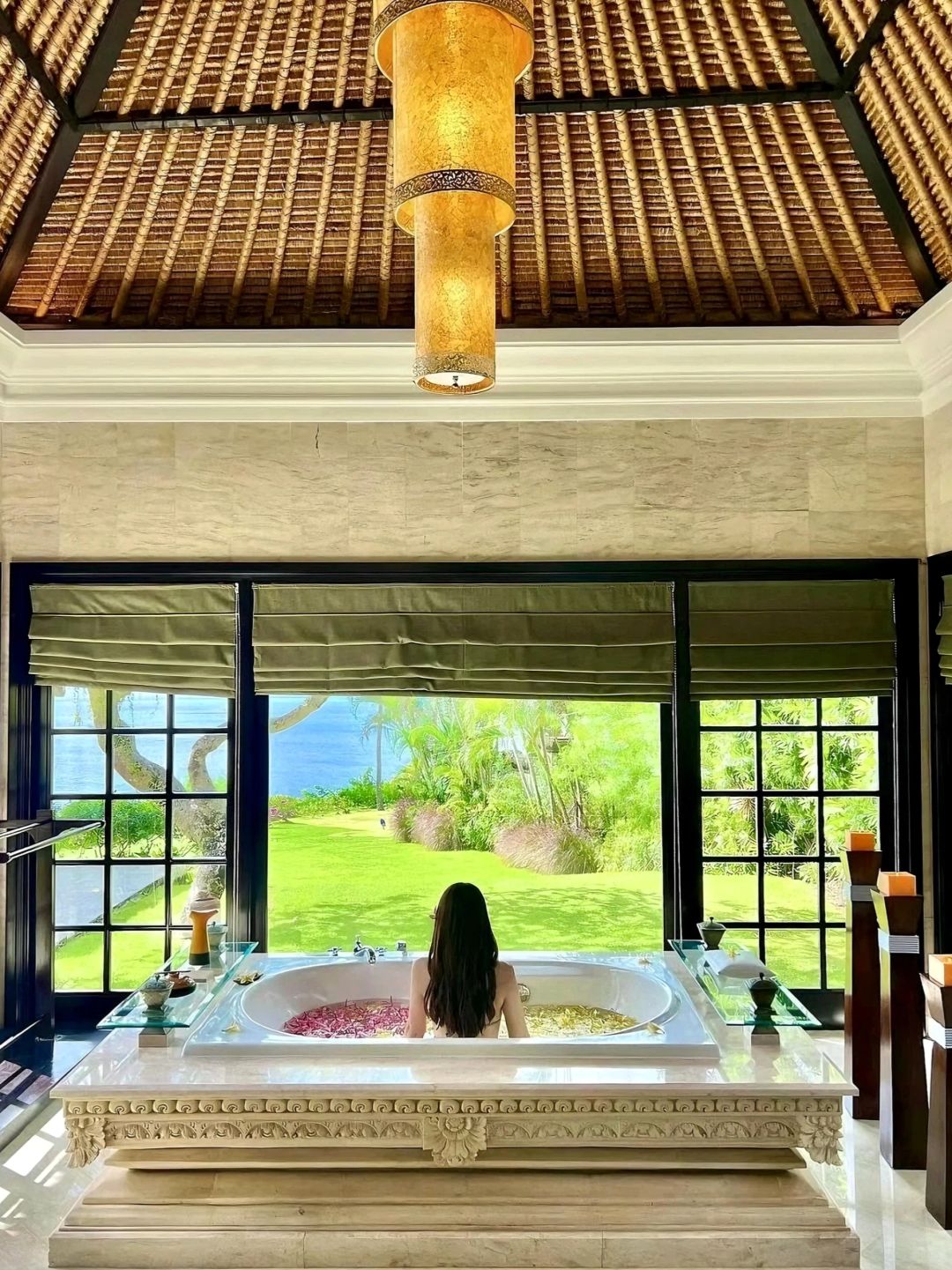 Bali-AYANA Hotel Bali?, a resort integrating dining, entertainment and shopping