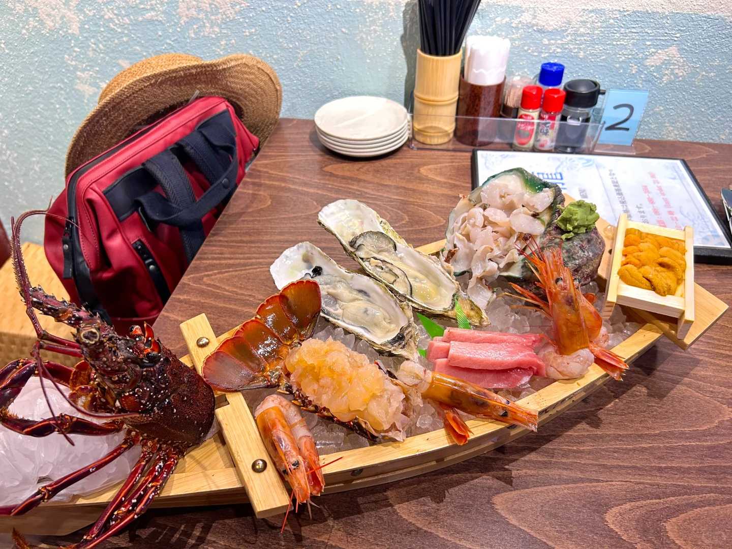 Okinawa-Okinawa Naha seafood market, there is a processing restaurant on the second floor