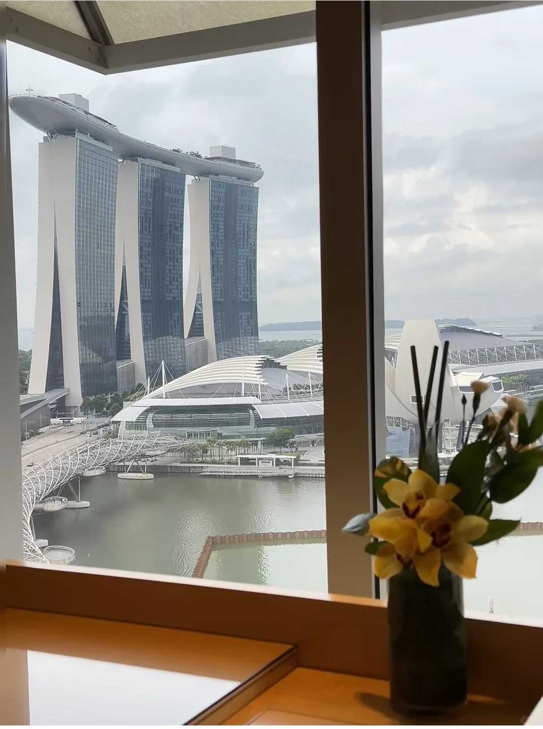 Singapore-The Ritz-Carlton, Singapore. ? Huge floor-to-ceiling windows offer sea views