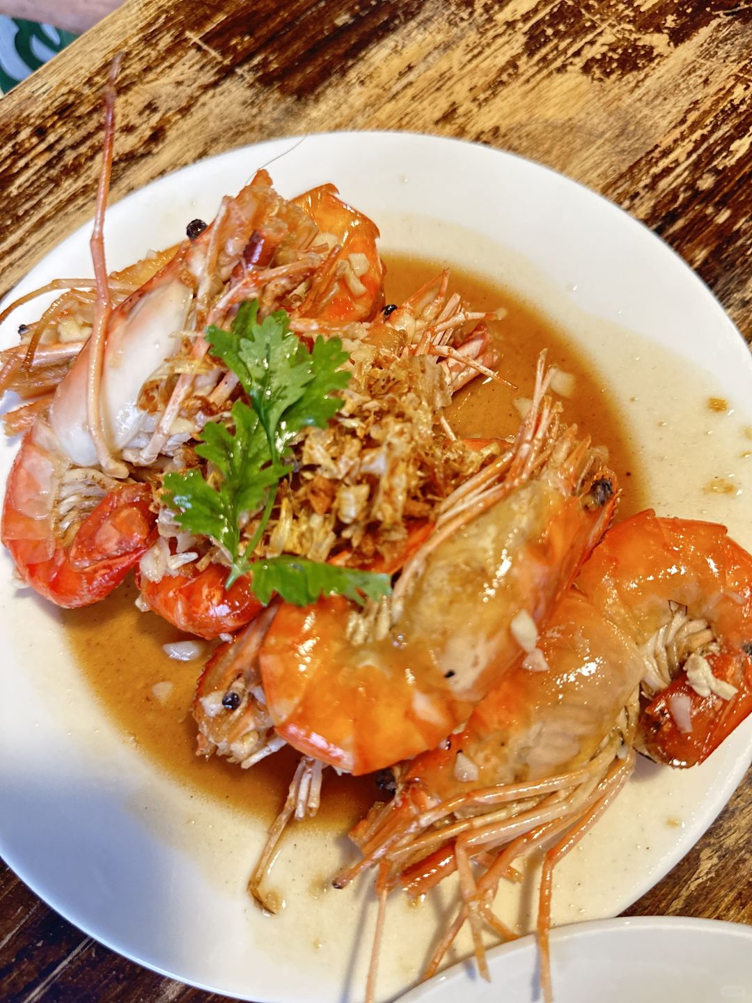Chiang Mai-Kung Yim Shop Chiang Mai Santitham Branch, big prawns as big as your palm