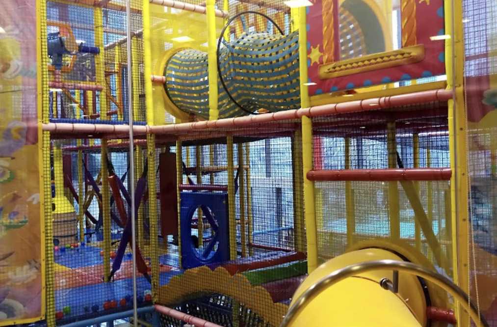 Manila/Luzon-Manila ActiveFun Taguig?‍♂️ BGC parent-child park restaurant, indoor slide
