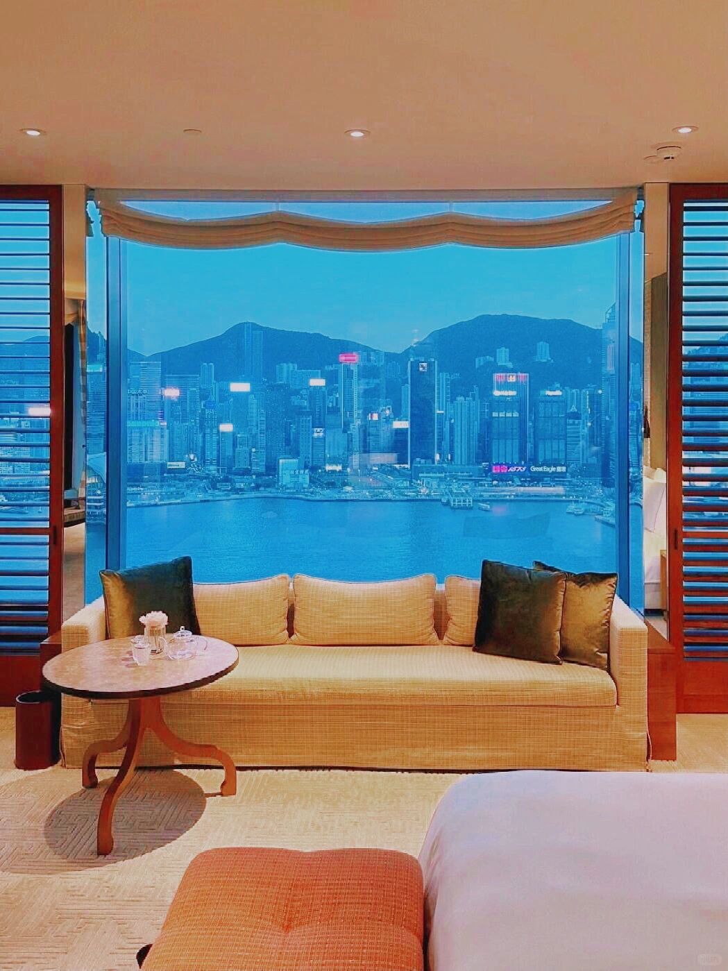 Hong kong-Rosewood Hong Kong's Grand Harbour ? View Room offers a top-notch sea view
