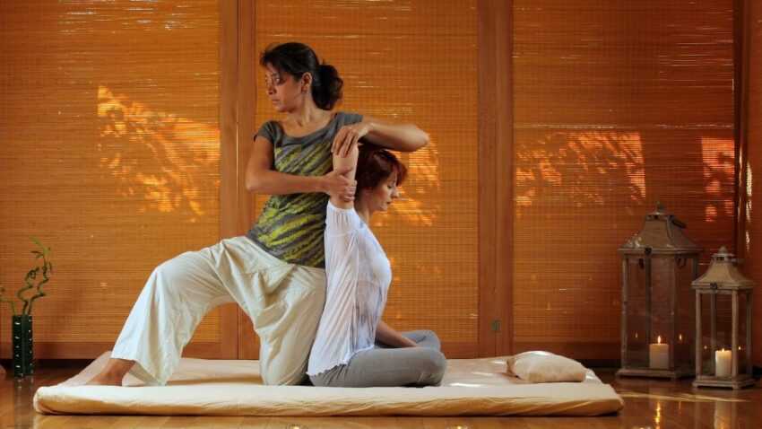 Bangkok-10 good Thai massage places in Bangkok, you can choose from cheap to high-end prices