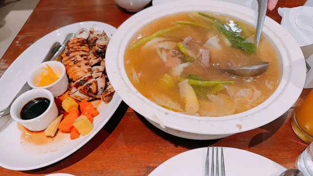 Boracay-Boracay food and prices explained, every restaurant I ate in Boracay was delicious