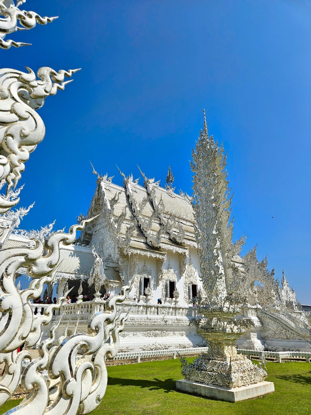 Chiang Mai-Chiang Mai White Temple?, Blue Temple and Black Temple, travel experience Buddhist Pure Land