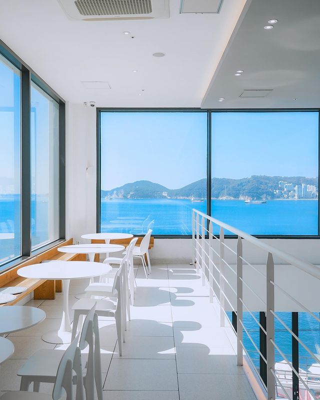 Busan/Jeju-Busan travel experience sunset cafe Cafe 'Ether' Ether, stay at Airbnb B&B NEW OPEN_1