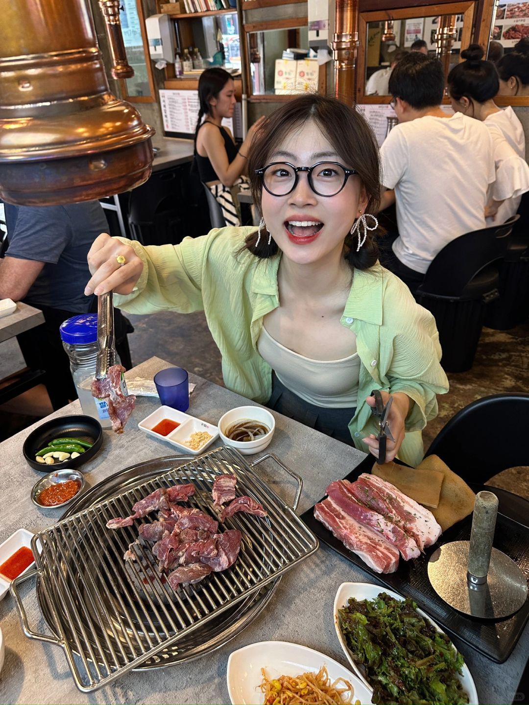 Busan/Jeju-Travel to Busan, take a capsule train, and have a coffee at Haeundae Beach in the afternoon