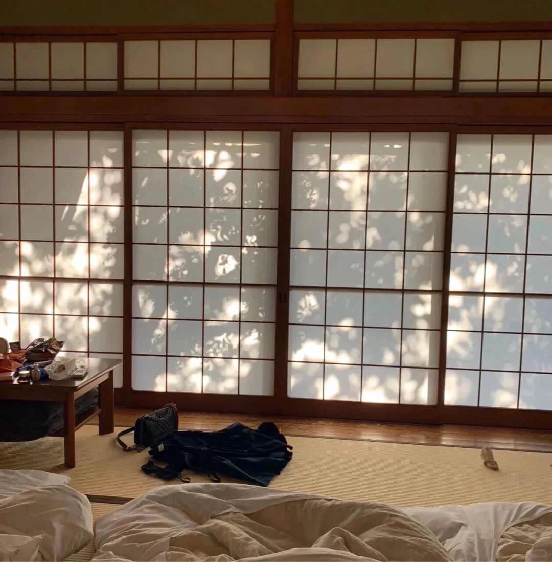 Osaka-Airbnb Carpe Diem Garden Hotel in Osaka?, with rockery pond and flower meadow