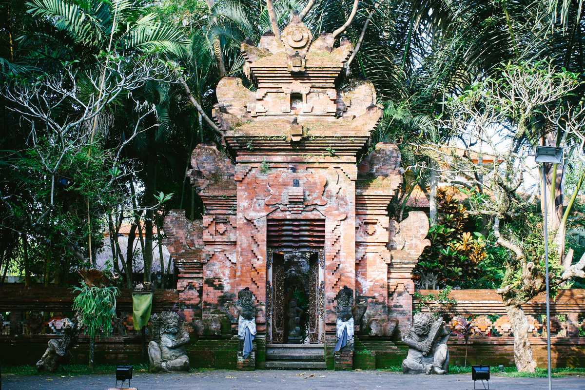 Jakarta-Explore the intangible cultural heritage of Batik at these 5 museums in Indonesia!