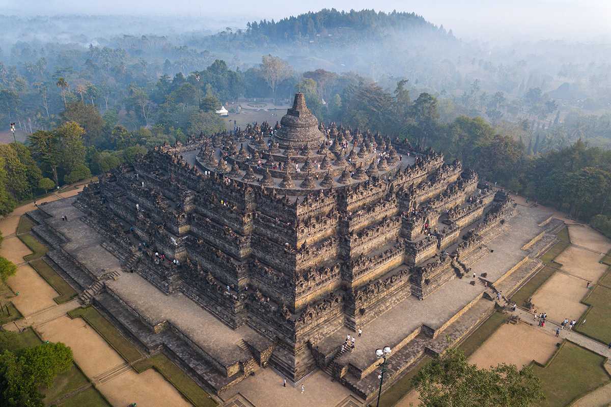 Jakarta-Top 10 travel ideas?, come to Indonesia for New Year's Eve and start a wonderful New Year journey