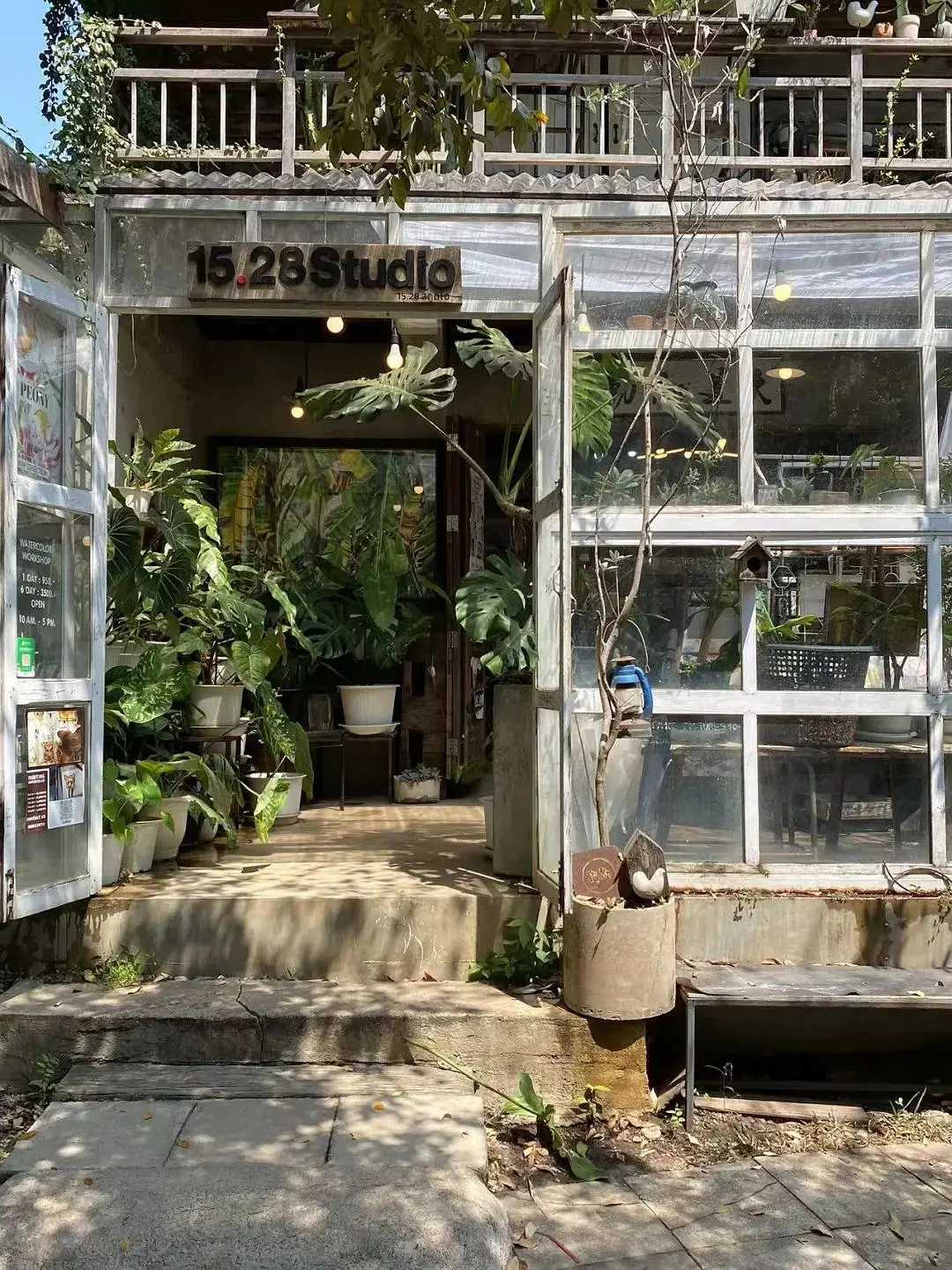 Chiang Mai-Impressions of Chiang Mai travel: cheap prices, warm climate, and cafes everywhere